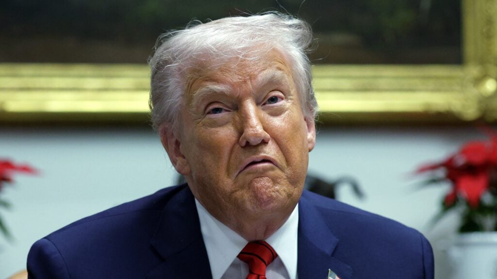 Donald Trump Demands CBS Cancel Stephen Colbert… RIGHT NOW!