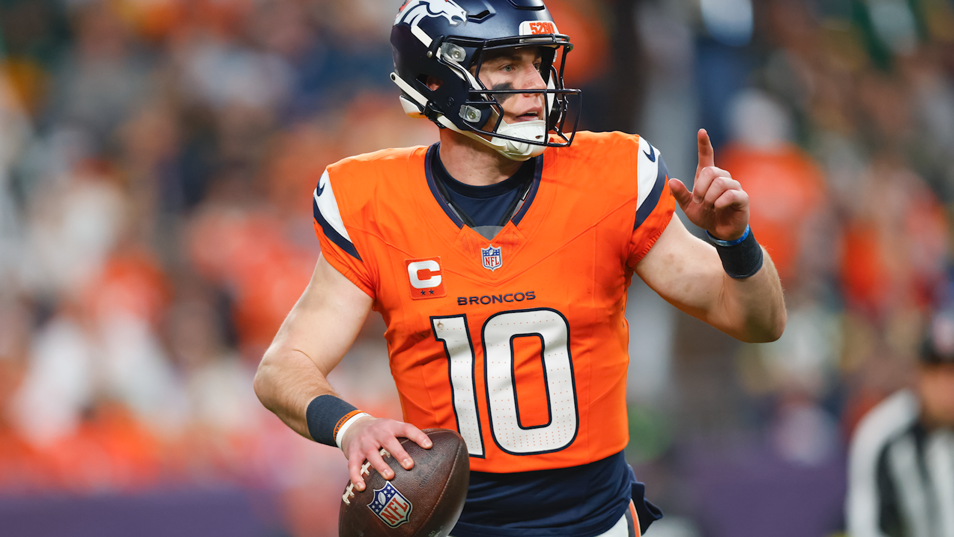 NFL Week 17 playoff picture: Packers earn berth after Vikings eliminate Lions; Broncos chasing AFC top seed